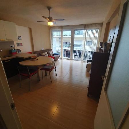 لقنت Room In Benidorm Downtown En Piso Compartido المظهر الخارجي الصورة