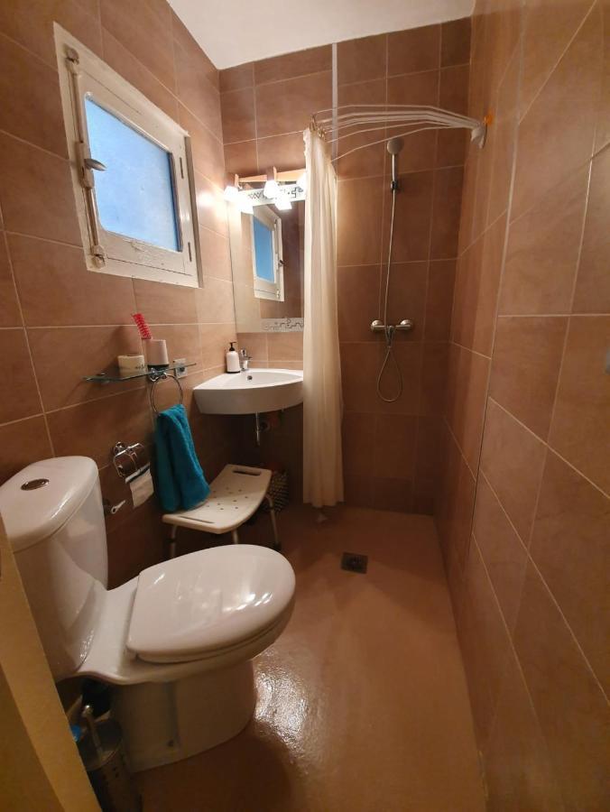 لقنت Room In Benidorm Downtown En Piso Compartido المظهر الخارجي الصورة