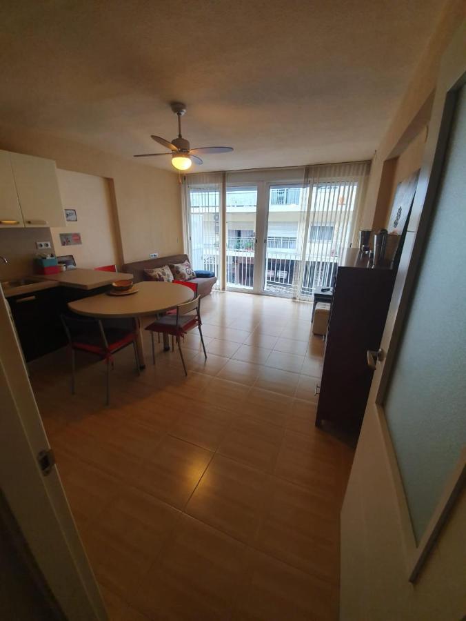 لقنت Room In Benidorm Downtown En Piso Compartido المظهر الخارجي الصورة